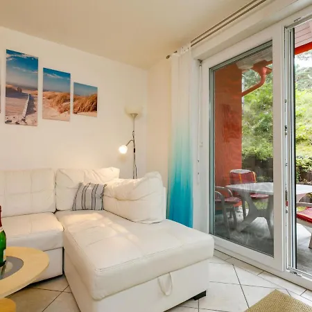 Apartment Meerzeit By Interhome Trassenheide